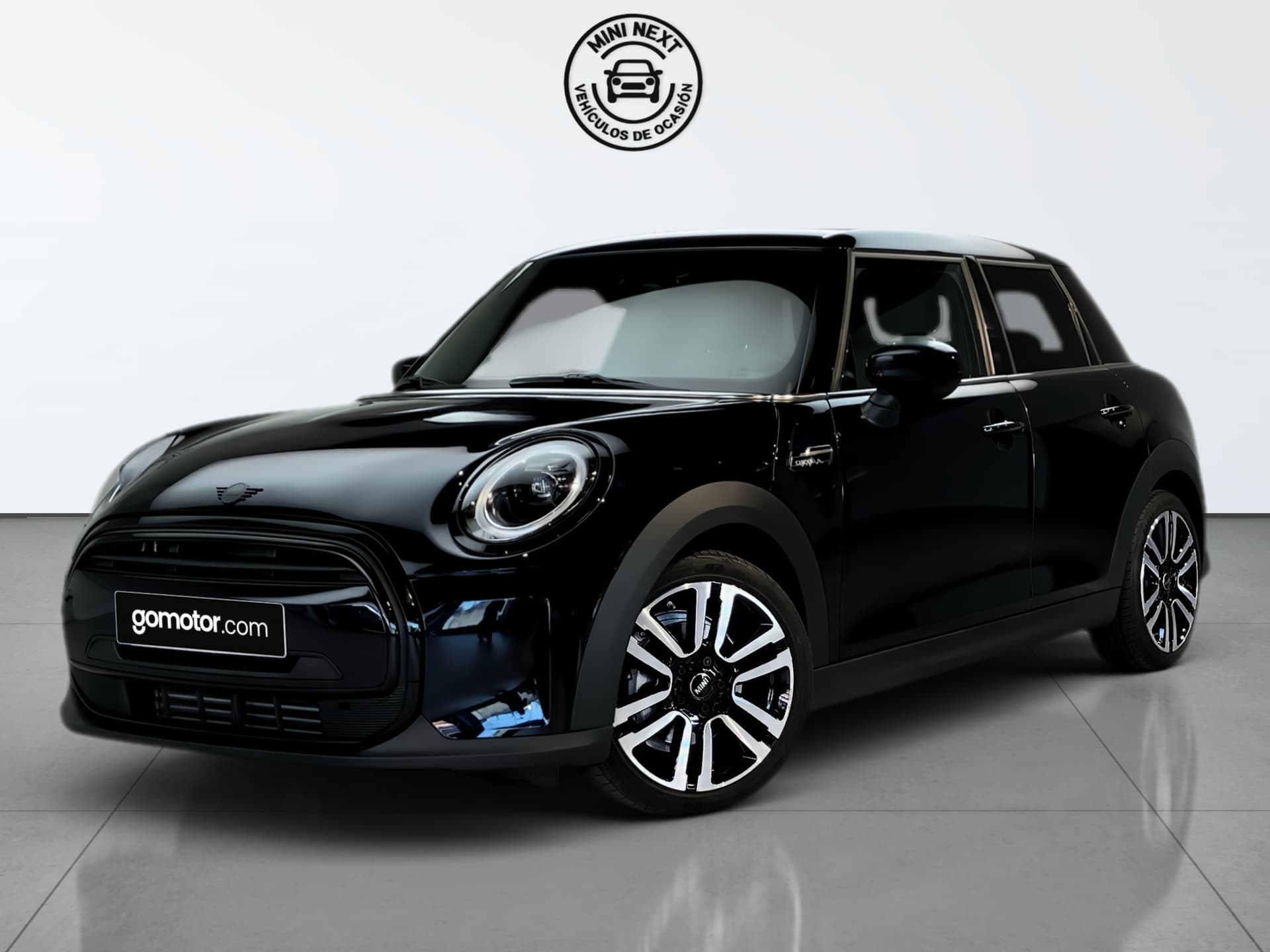 Coche mini 5 puertas en venta