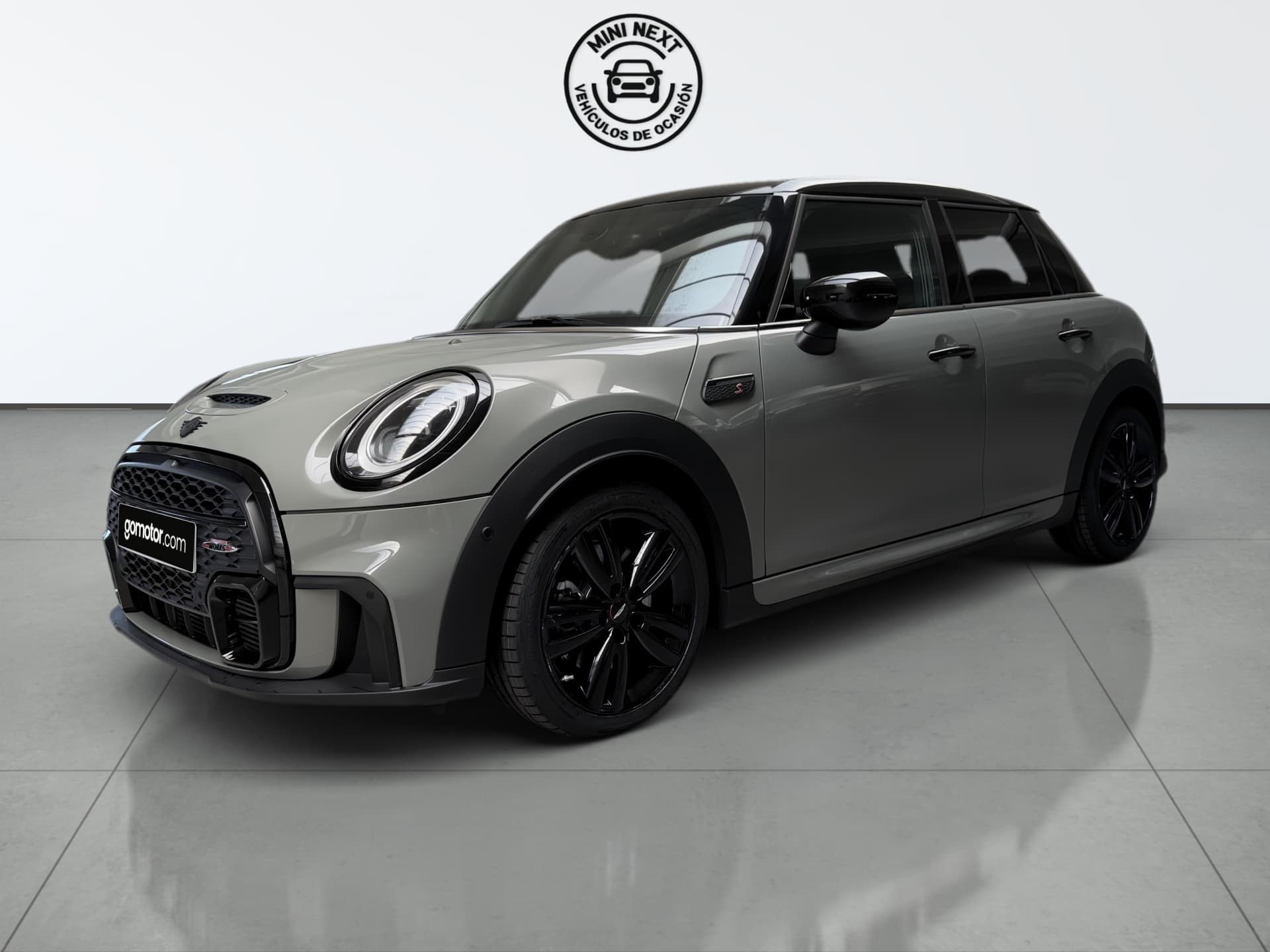 Coche mini 5 puertas en venta