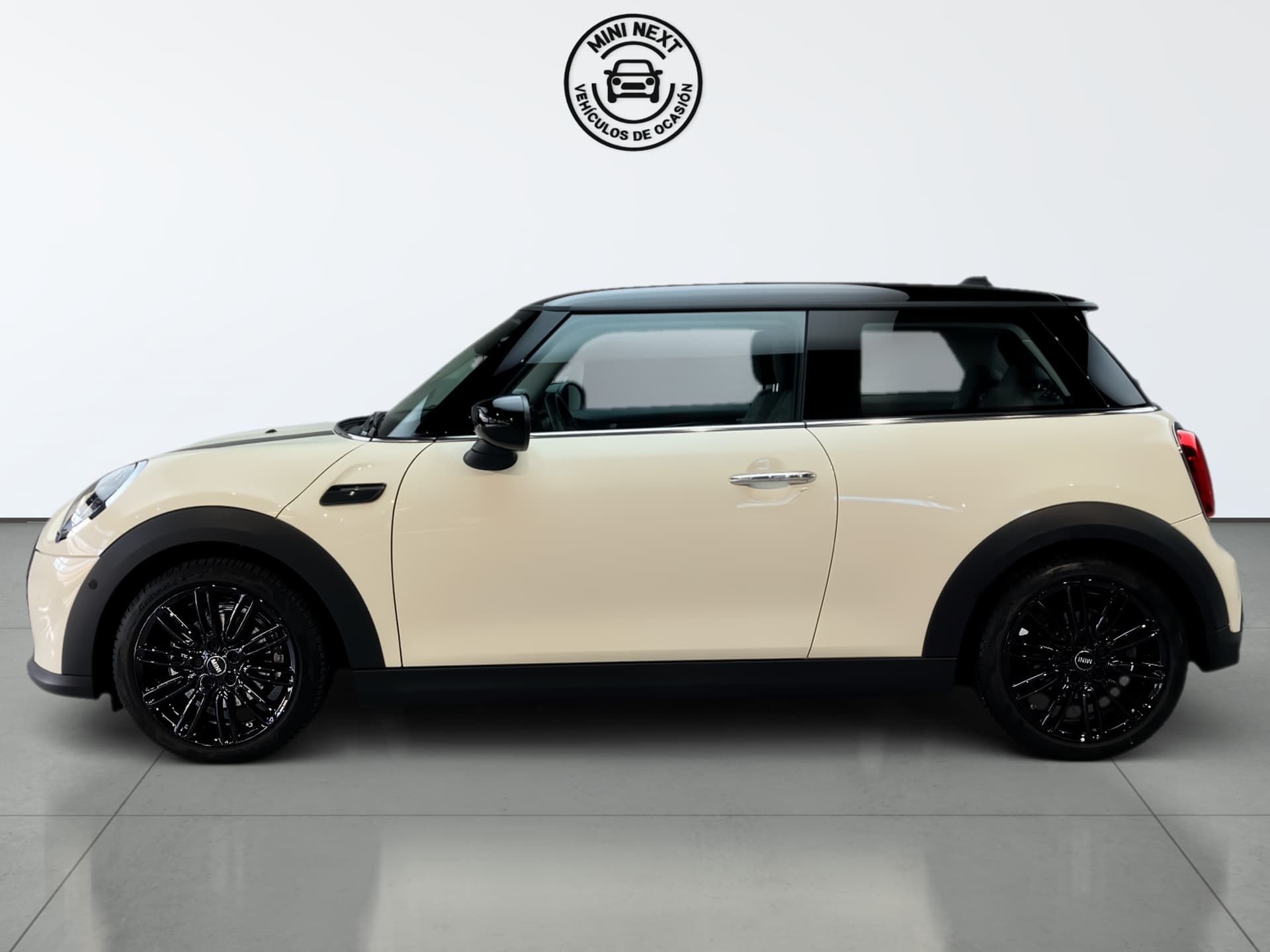 Imagen 3 del mini 3 puertas