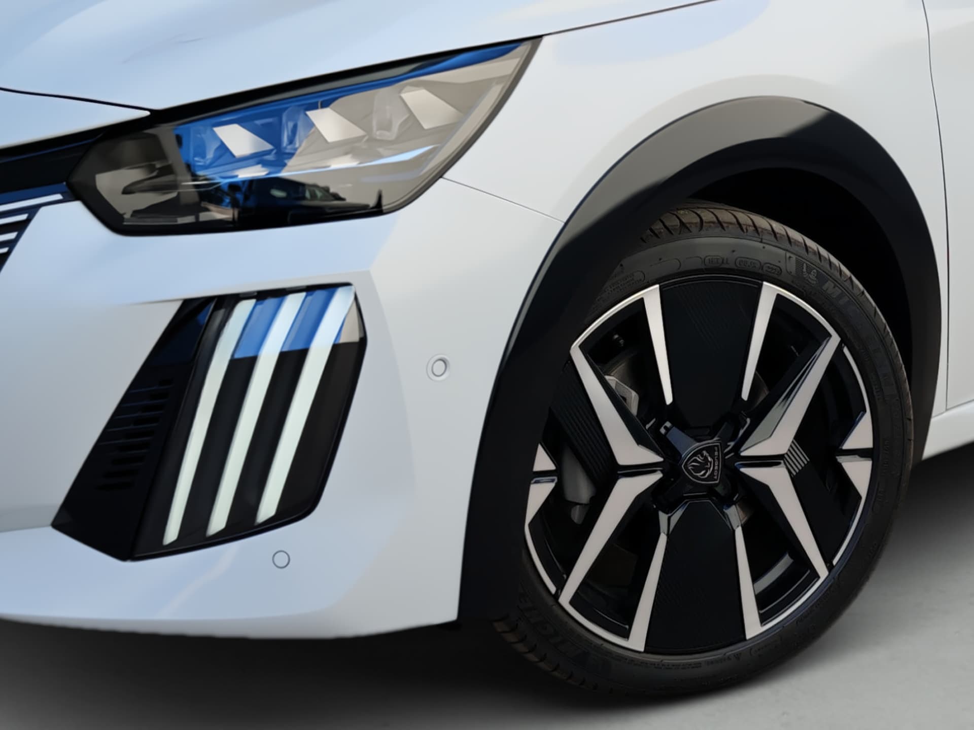 Imagen 7 del peugeot 208