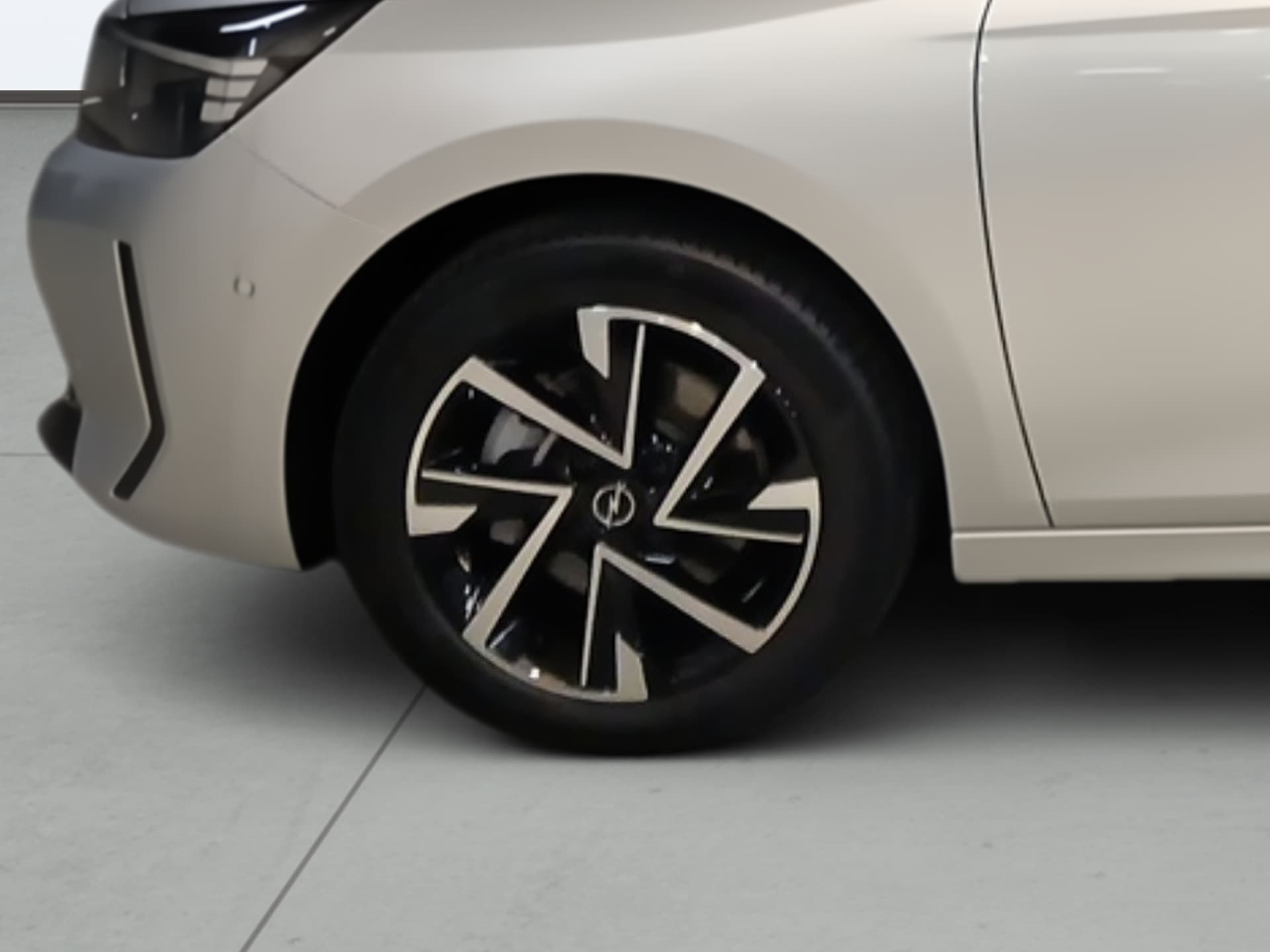 Imagen 8 del opel corsa