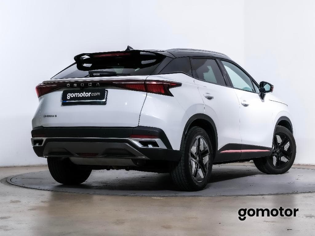 Imagen 2 del omoda 164