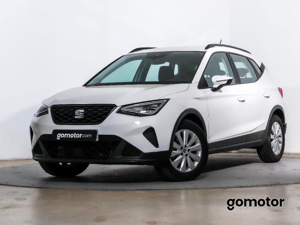 Imagen del coche seat arona