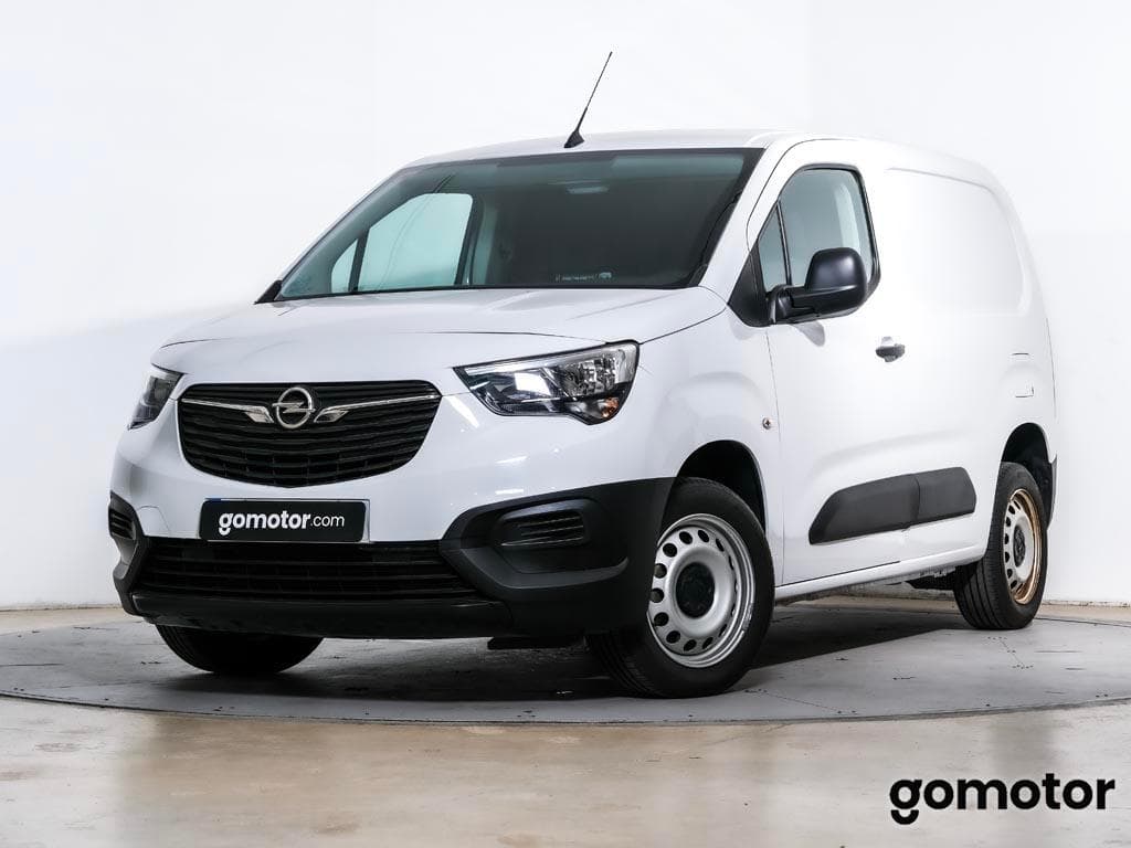 Imagen del coche opel combo CARGO 1.5 TD 100CV 1000KG 4P 2023