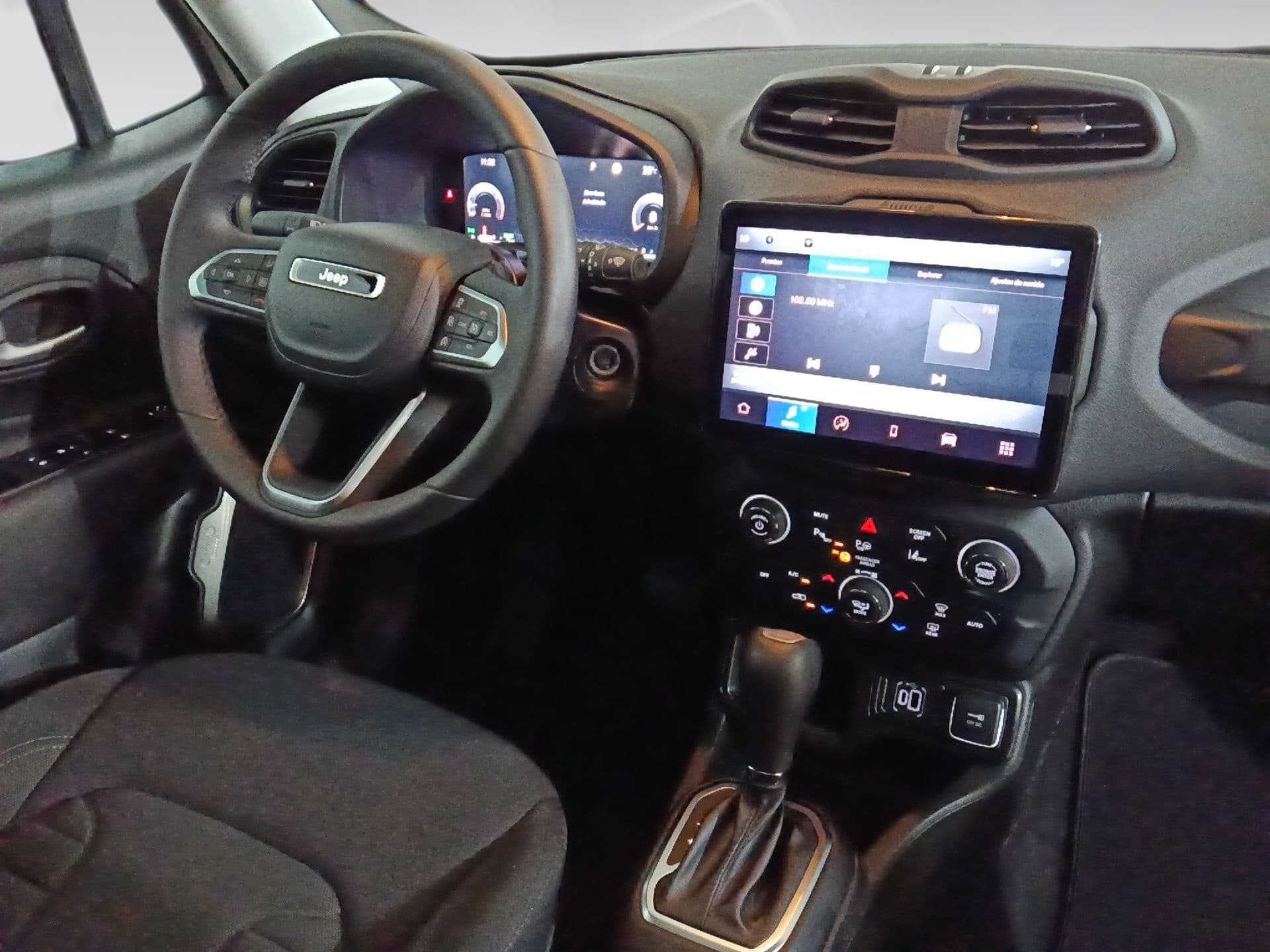 Imagen 8 del jeep renegade