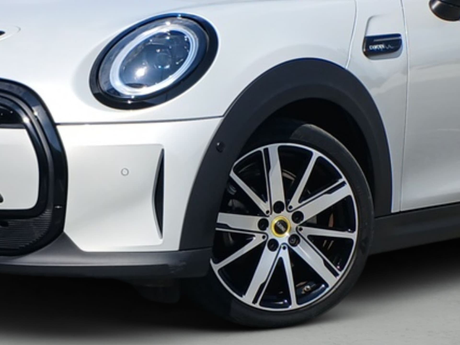Imagen 7 del mini 3 puertas