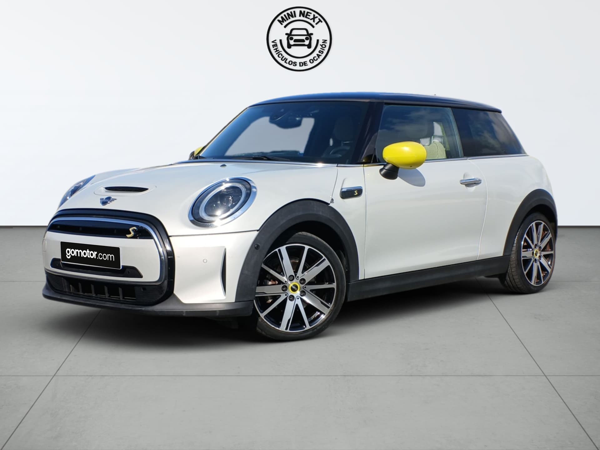 Coche mini 3 puertas en venta