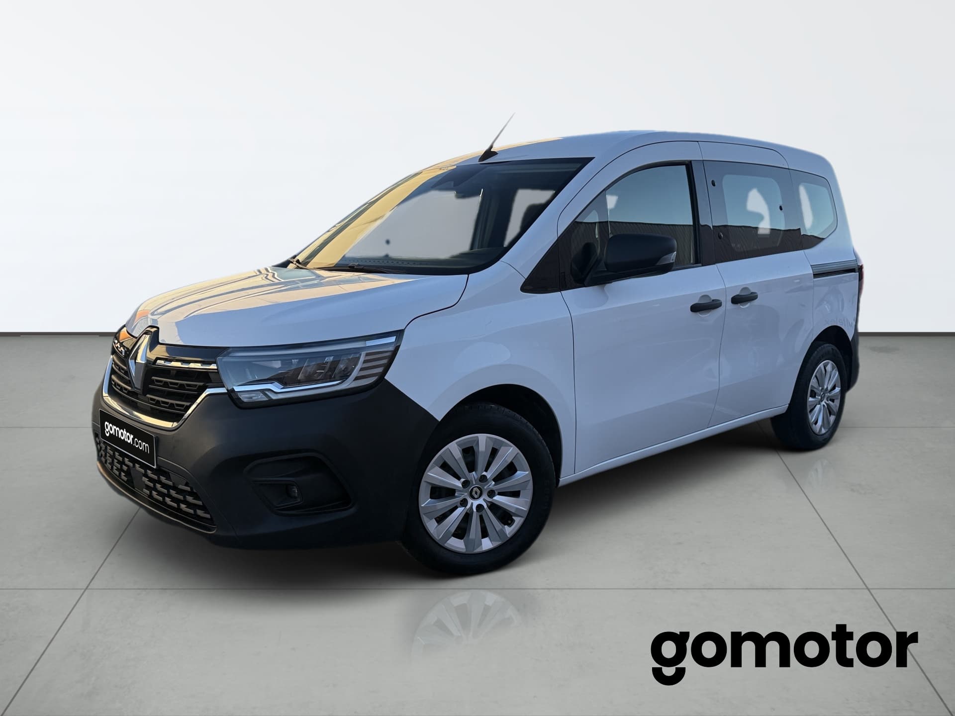 Imagen del coche renault kangoo 1.5 BLUE DCI 70KW AUTHENTIC 95 5P 2023