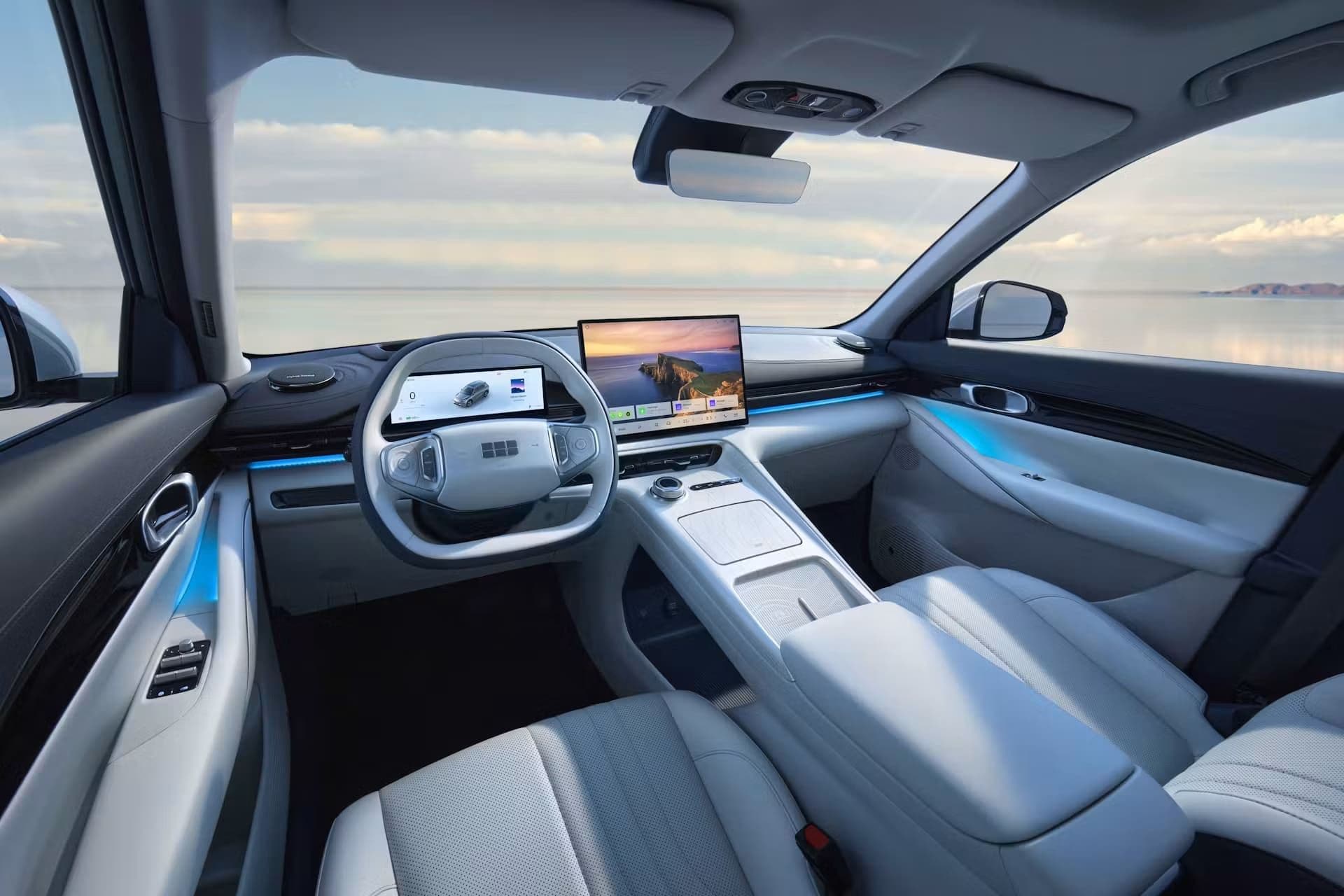 Imagen 2 de la galería de GEELY E5
