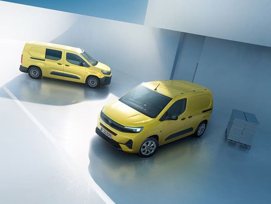 Fondo de héroe para OPEL COMBO CARGO