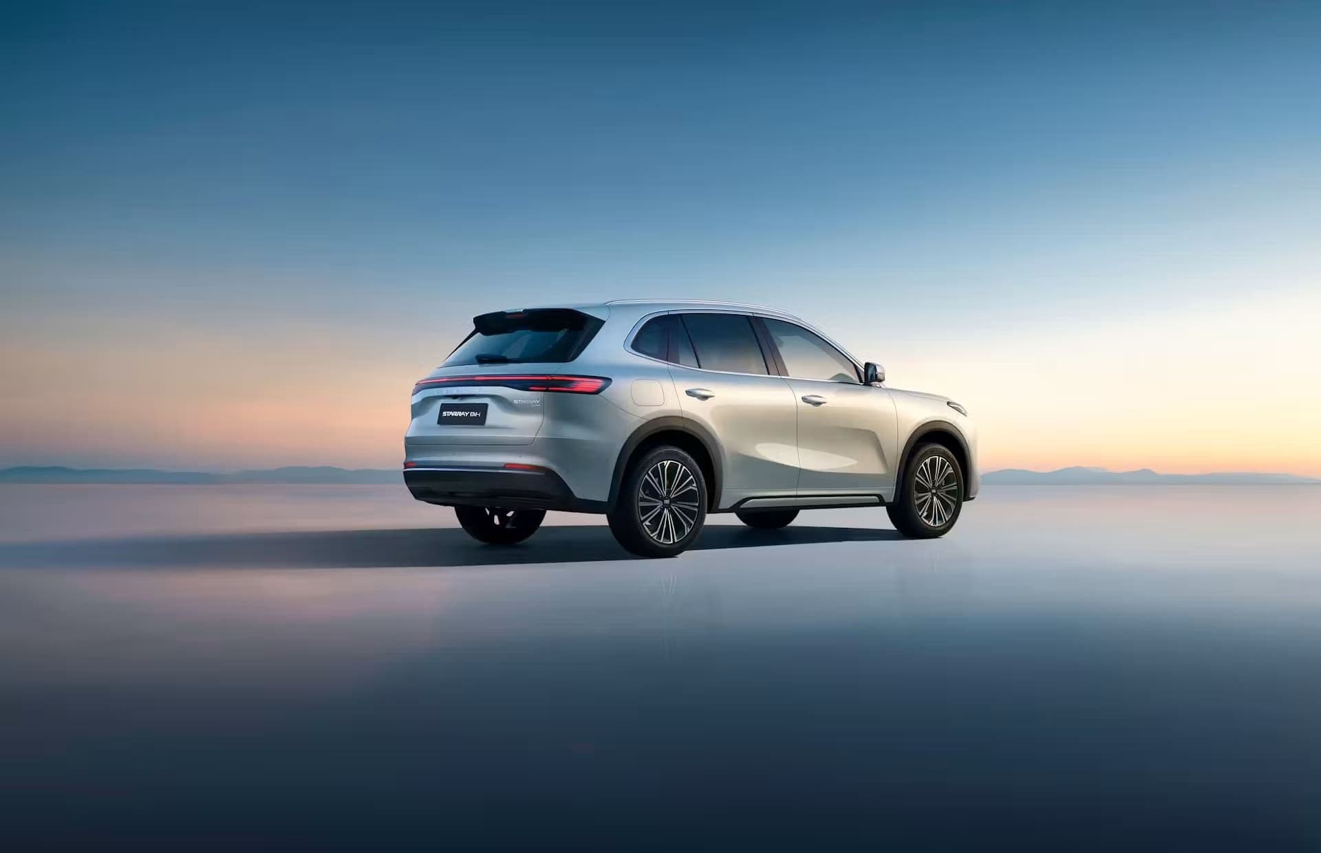 Imagen 1 de la galería de GEELY Starray EM-i
