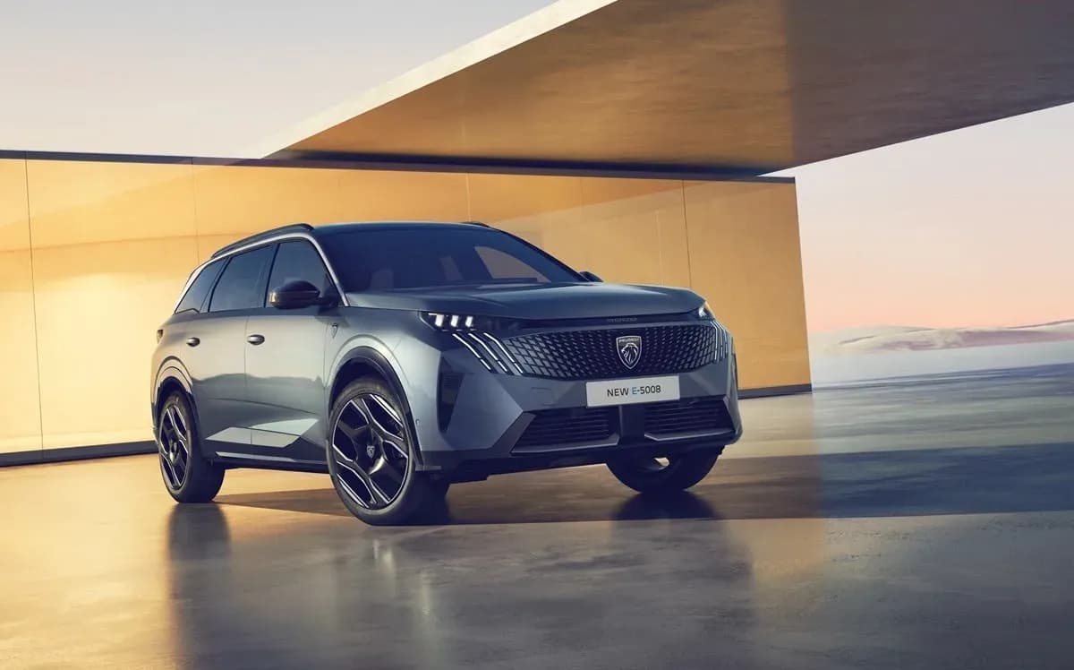 Fondo de héroe para PEUGEOT NUEVO SUV 5008